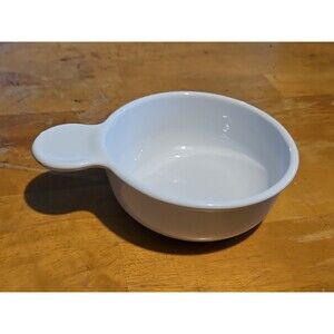 Vintage Corning Ware White Grab It Bowl Heat N Serve P-150-B No Lid EUC